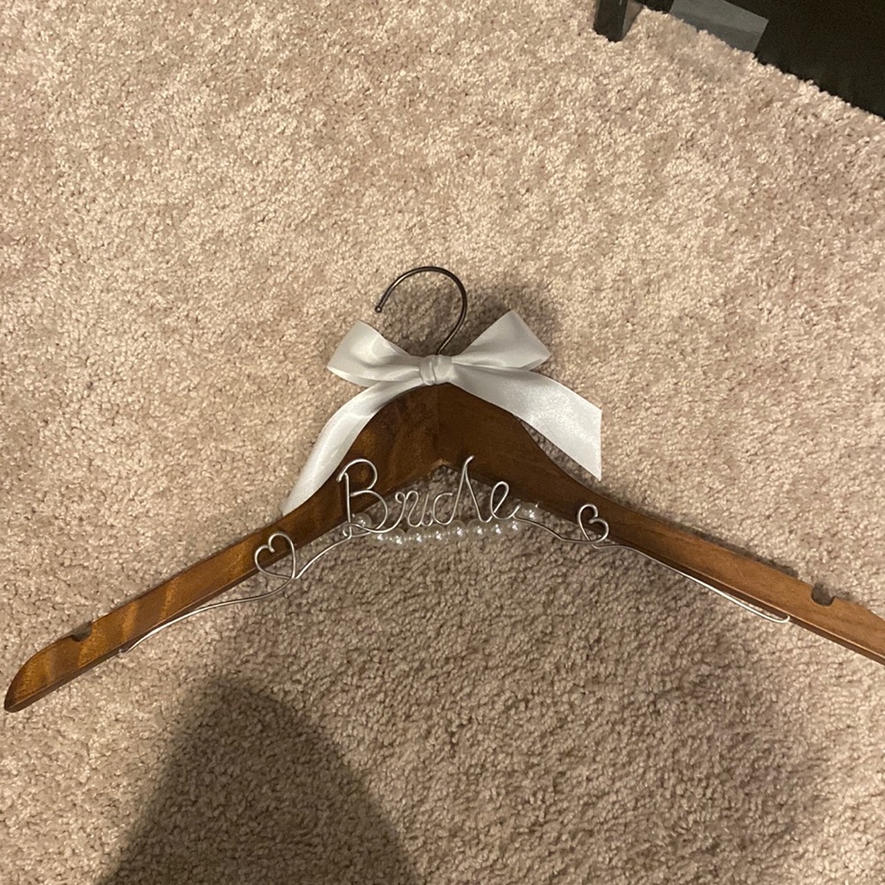 Bride Hanger